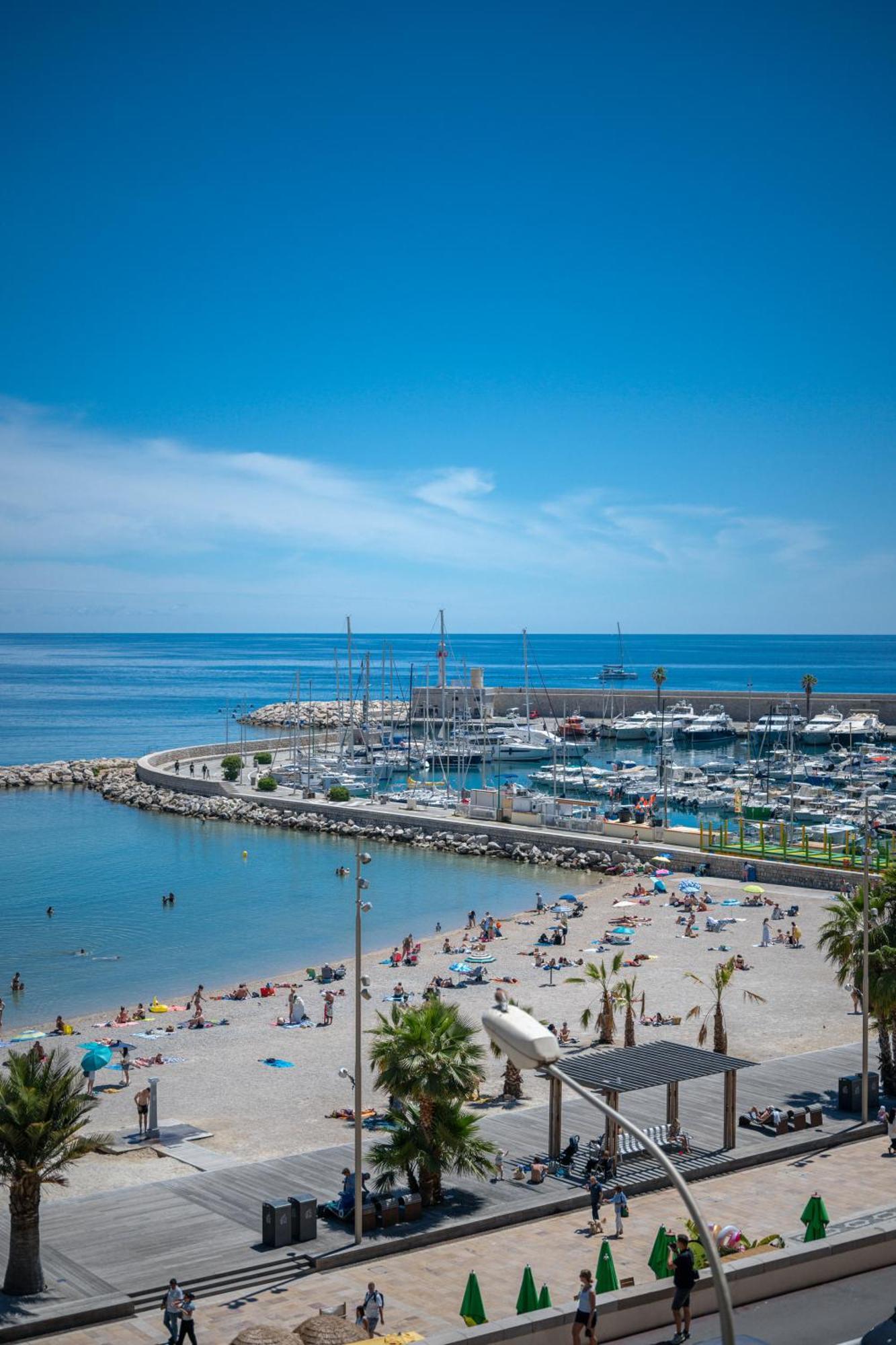 Les Sablettes - Bord De Mer - Vieille Ville - Parking Prive Menton Buitenkant foto