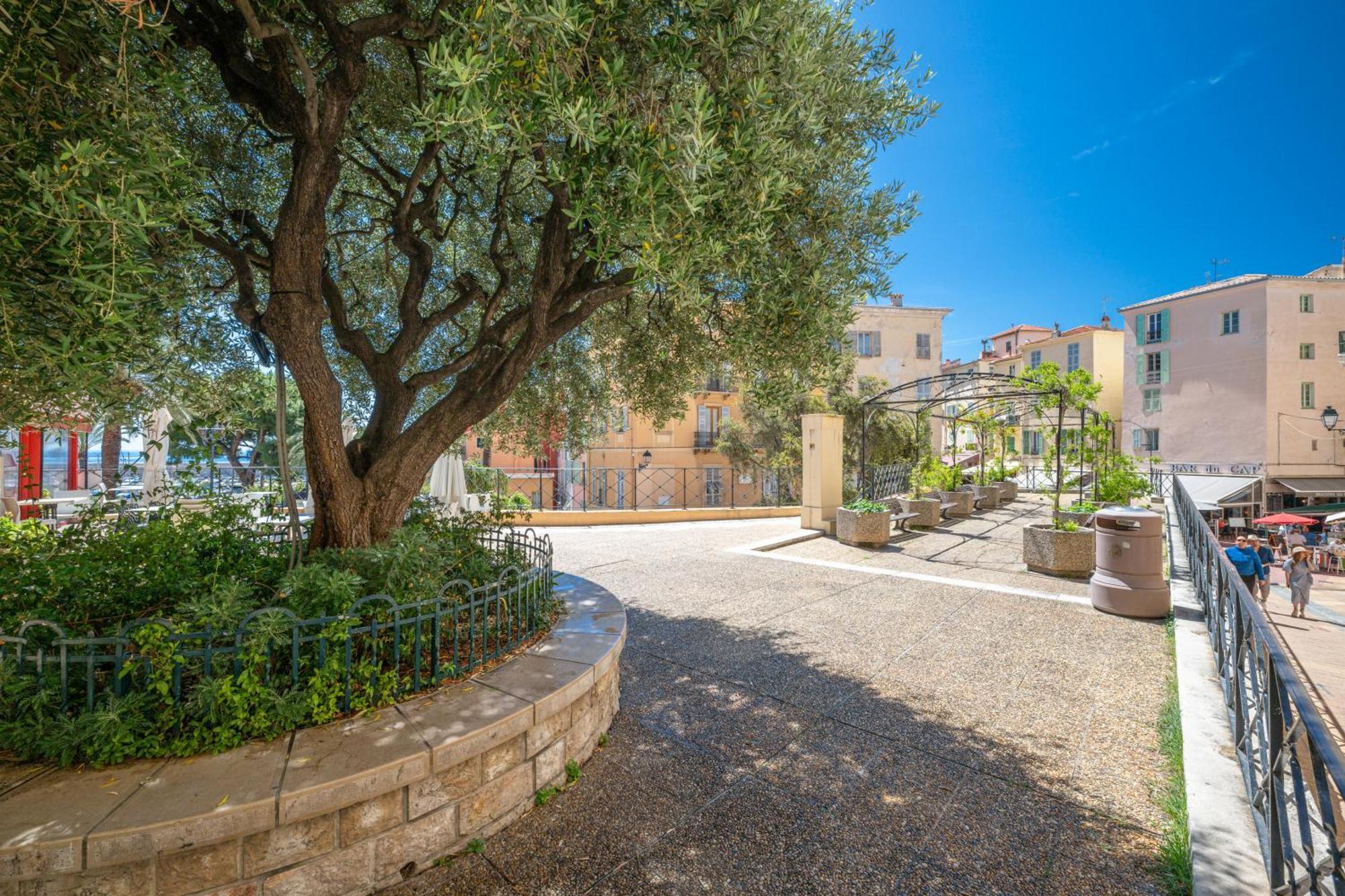 Les Sablettes - Bord De Mer - Vieille Ville - Parking Prive Menton Buitenkant foto